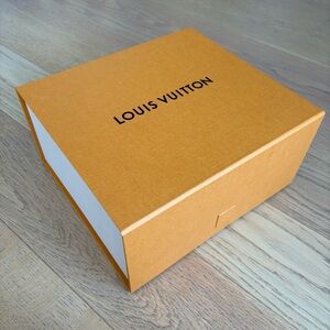 Louis Vuitton Signature Gift Box